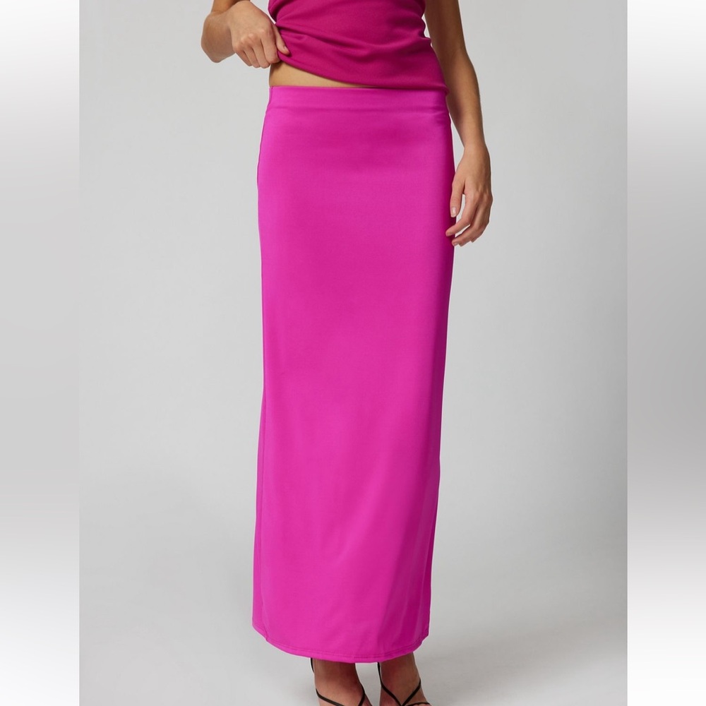 UO Dominique Maxi Tube Skirt